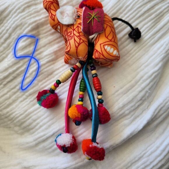 Thai hand made elephant keychains purse charms - Picture 9 of 11